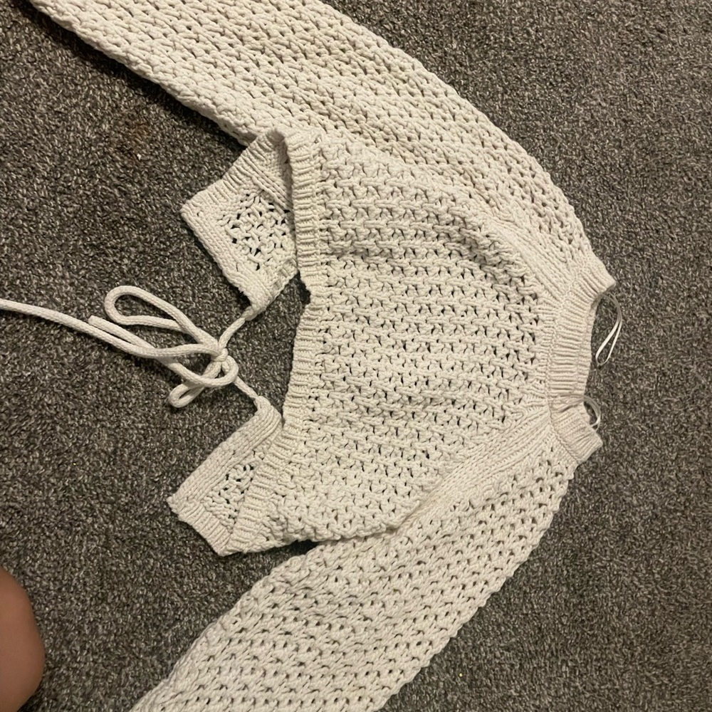 Elegant Cream Knit Sweater #zara # cropped
